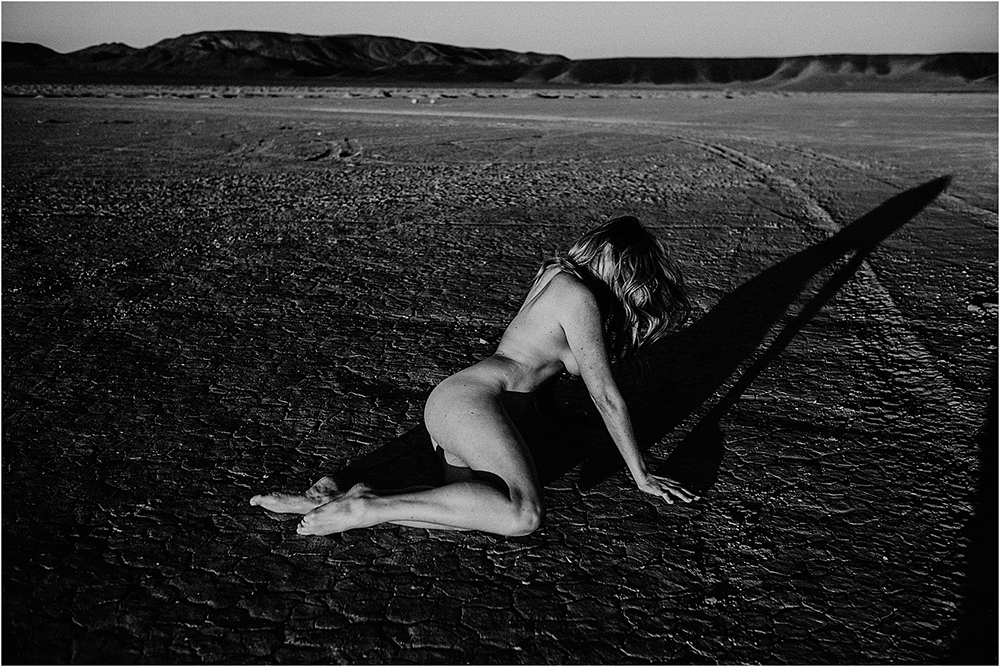 Desert boudoir photoshoot at Jean Dry Lake Bed in Las Vegas with photographer Jolene Dombrowski.