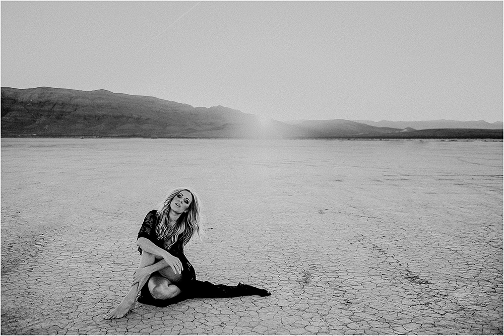 Desert boudoir photoshoot at Jean Dry Lake Bed in Las Vegas with photographer Jolene Dombrowski.